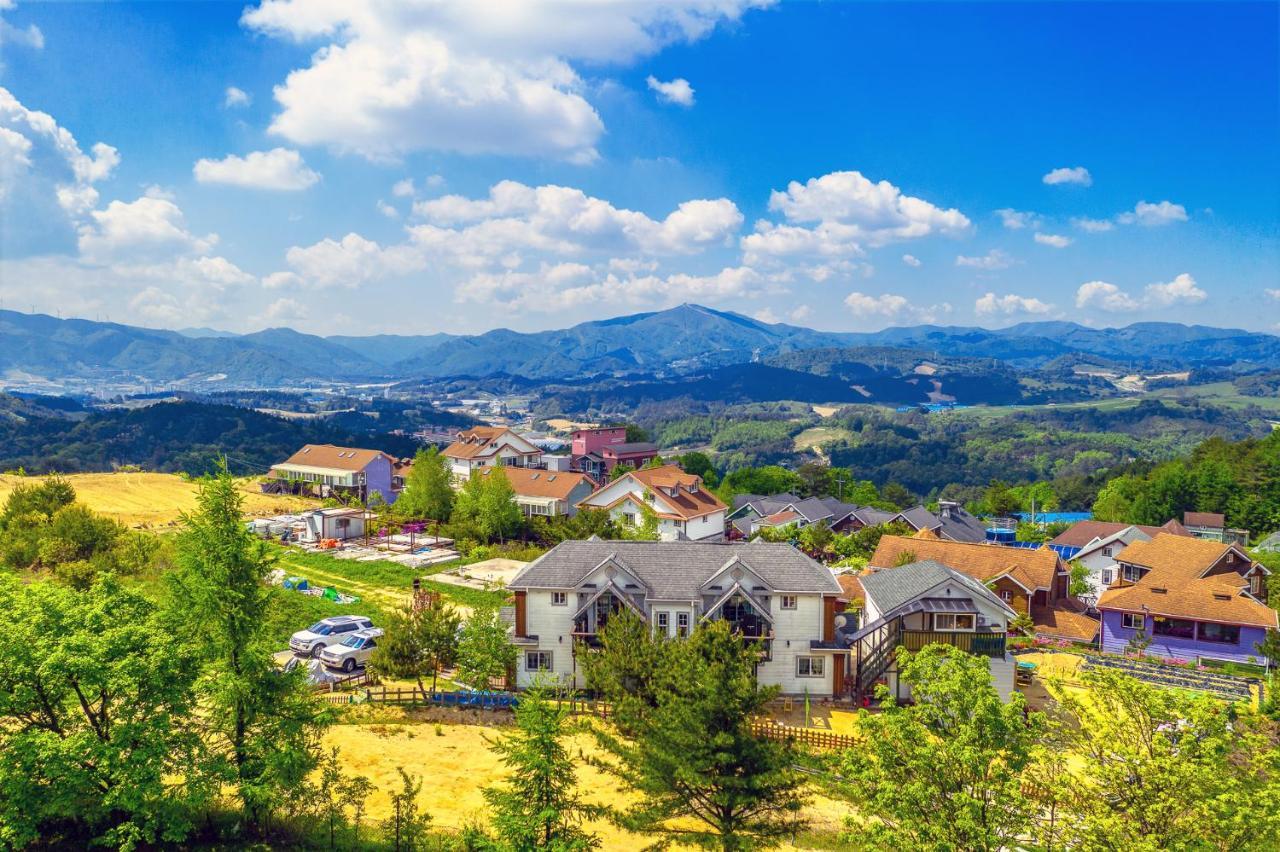 Pungcha & Herb Pension Pyeongchang Exterior foto